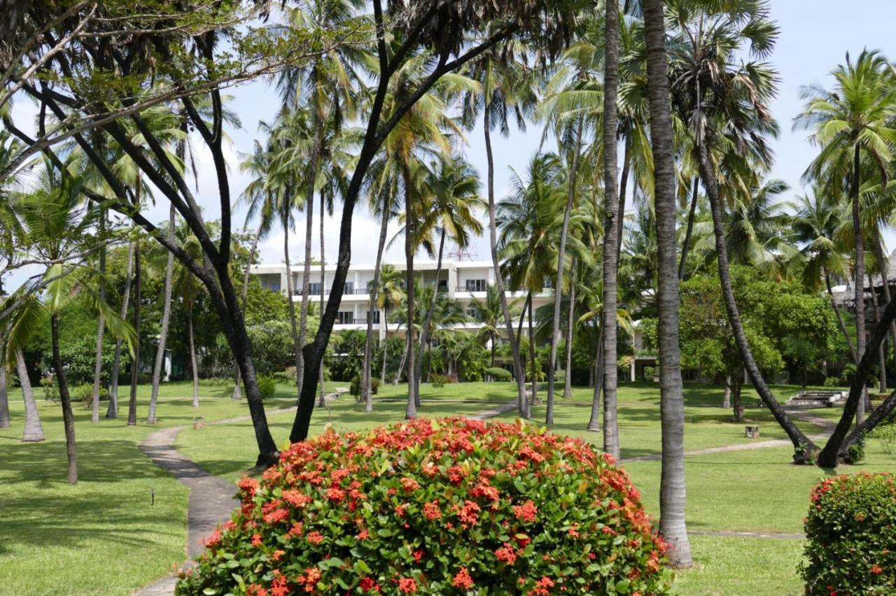 The Lawford Hotell Malindi Exteriör bild