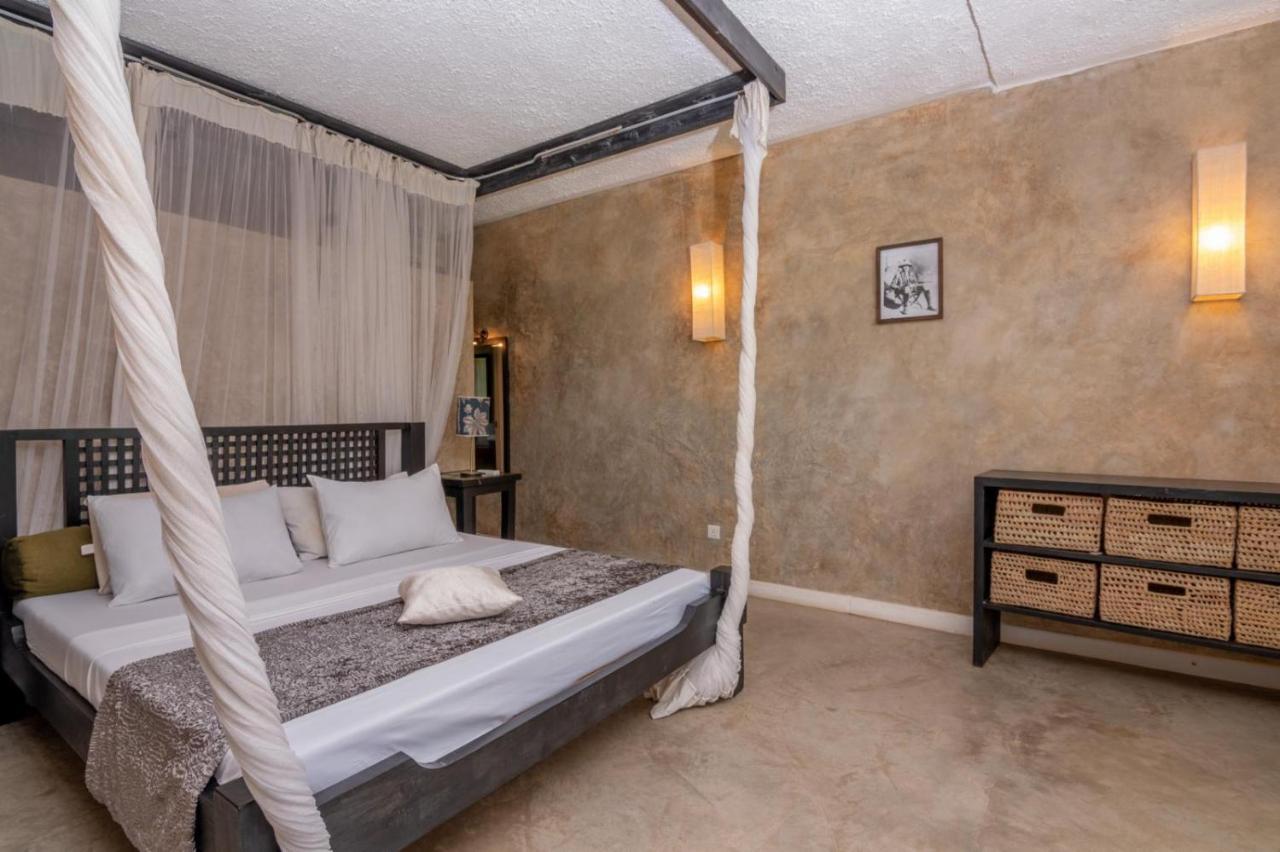The Lawford Hotell Malindi Exteriör bild