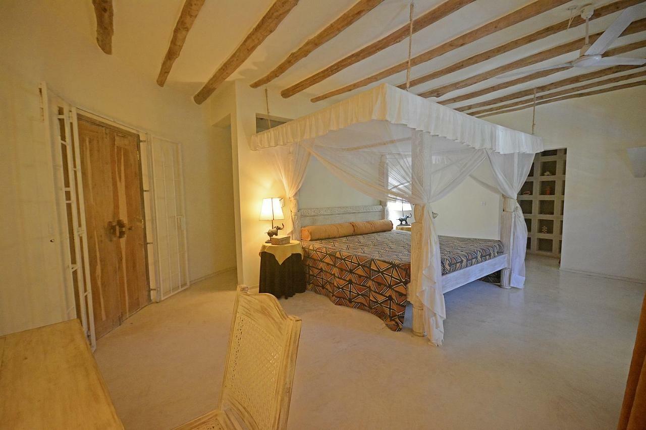 The Lawford Hotell Malindi Exteriör bild