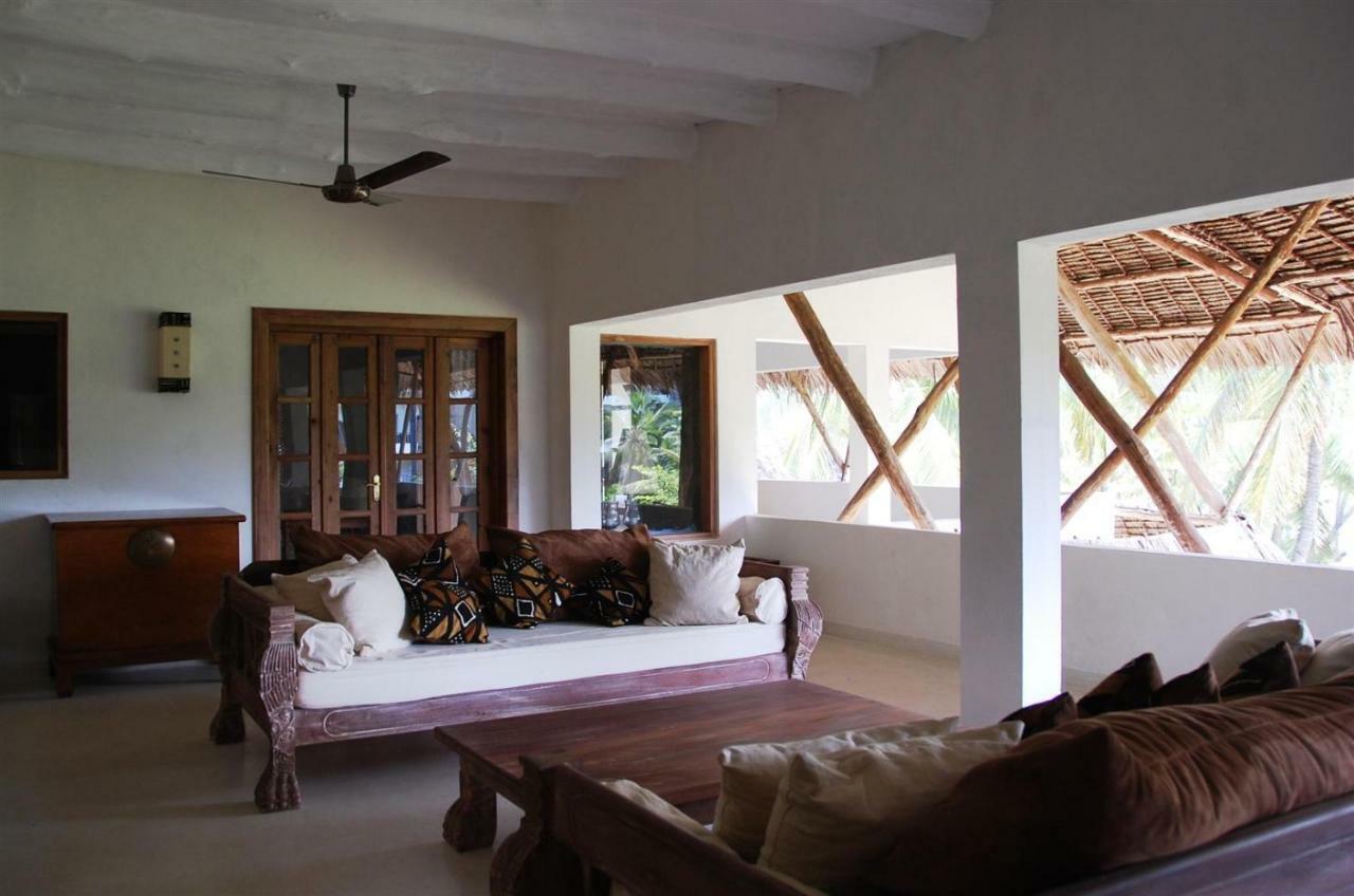 The Lawford Hotell Malindi Exteriör bild