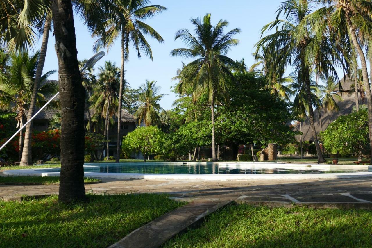 The Lawford Hotell Malindi Exteriör bild