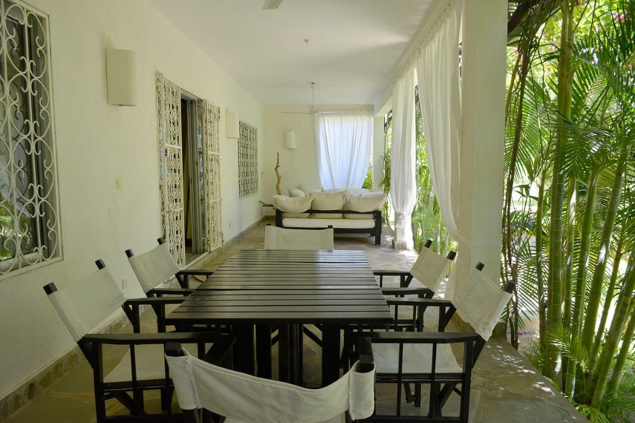 The Lawford Hotell Malindi Exteriör bild