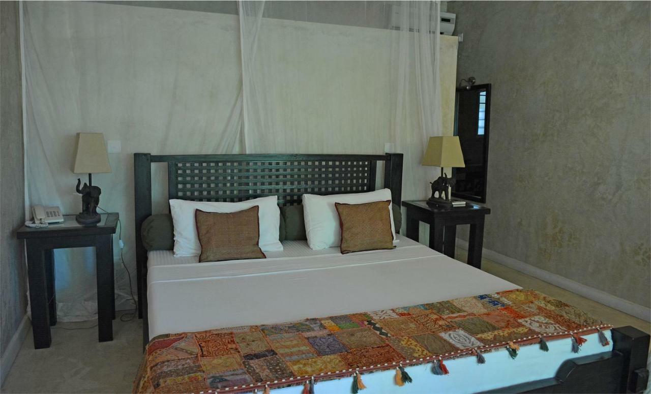 The Lawford Hotell Malindi Exteriör bild