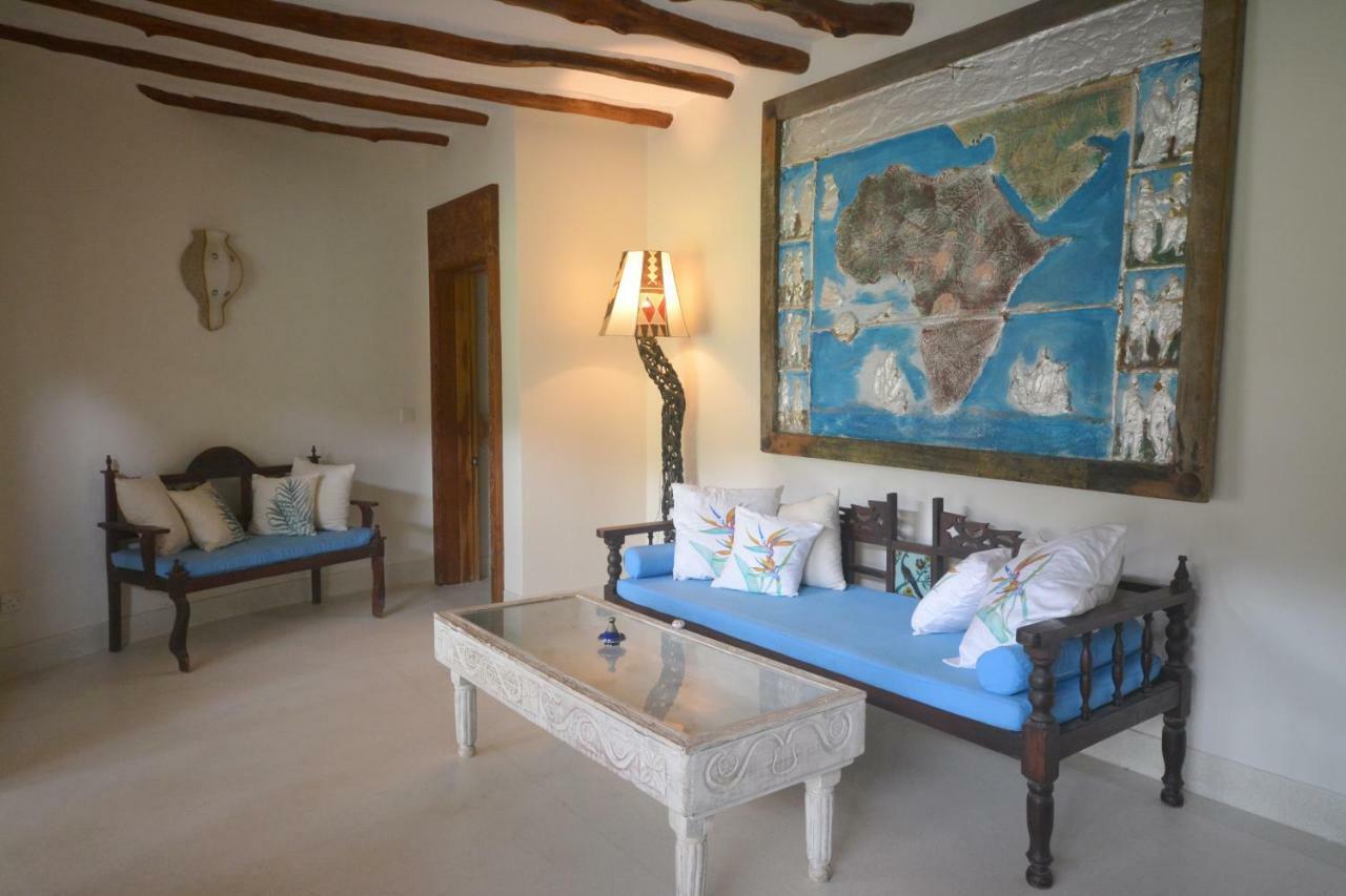 The Lawford Hotell Malindi Exteriör bild