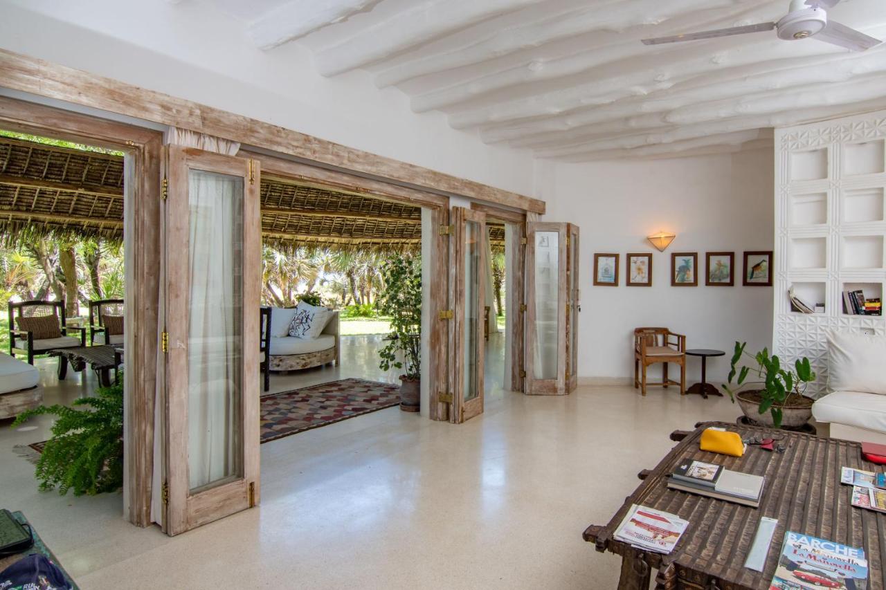 The Lawford Hotell Malindi Exteriör bild